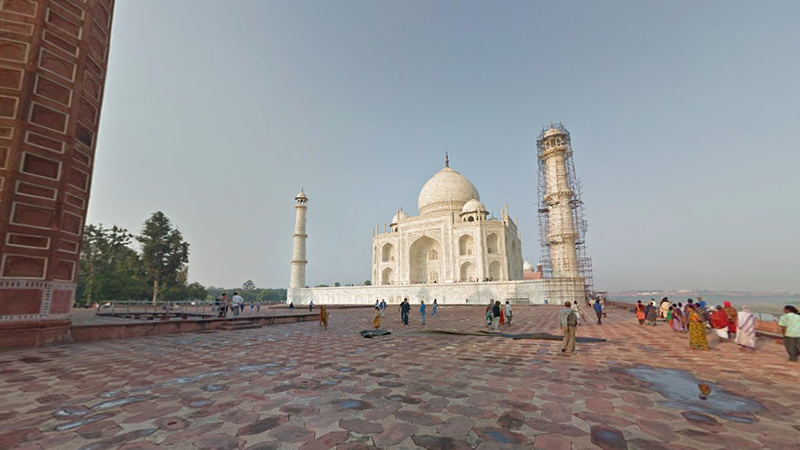 Illustration for article titled 21 Must-See Google Street View Locations That Aren't Streets